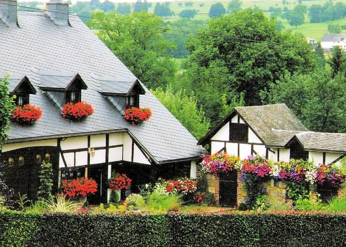 Cozy Cottage In Malmedy With Large Garden